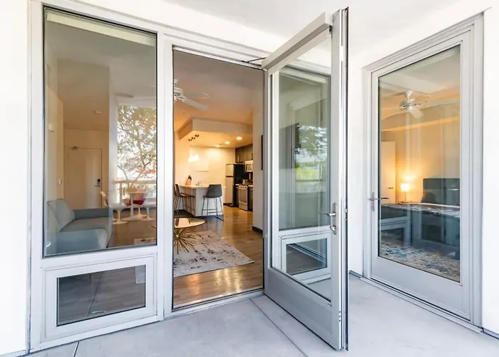 2Br Modern Luxury Condo Weho